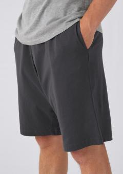 Shorts Move