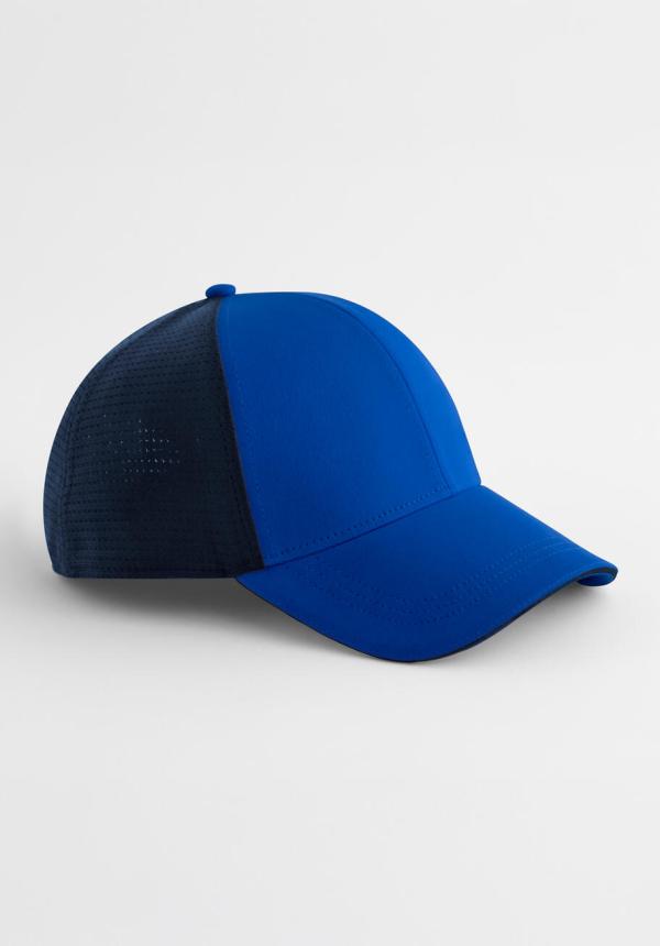 FR 17069 - Club Cap