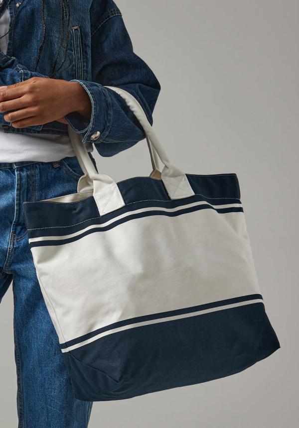 FR 62630 - Canvas Deck Bag