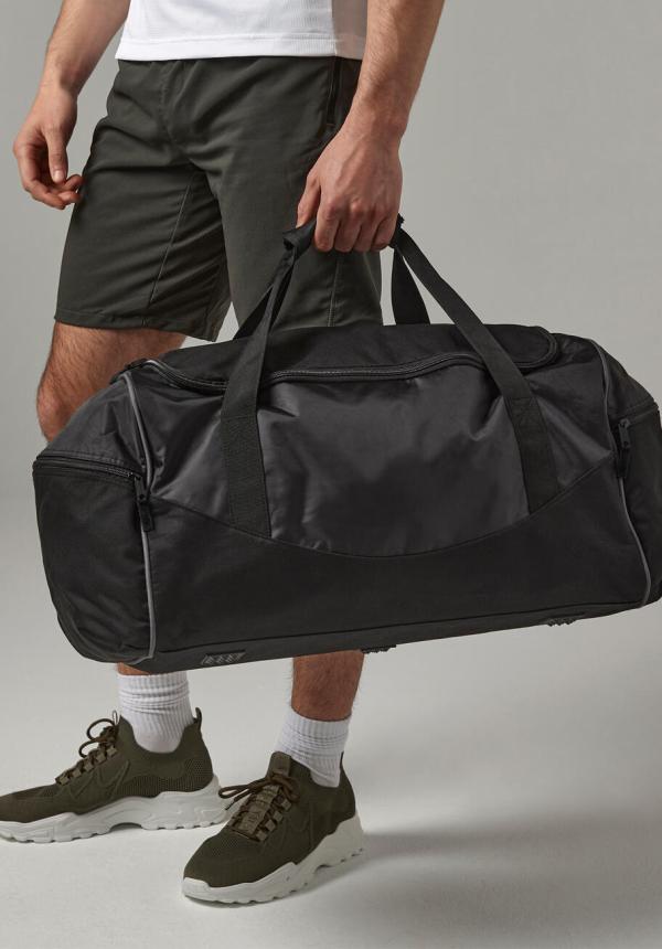 FR 64730 - Teamwear Holdall