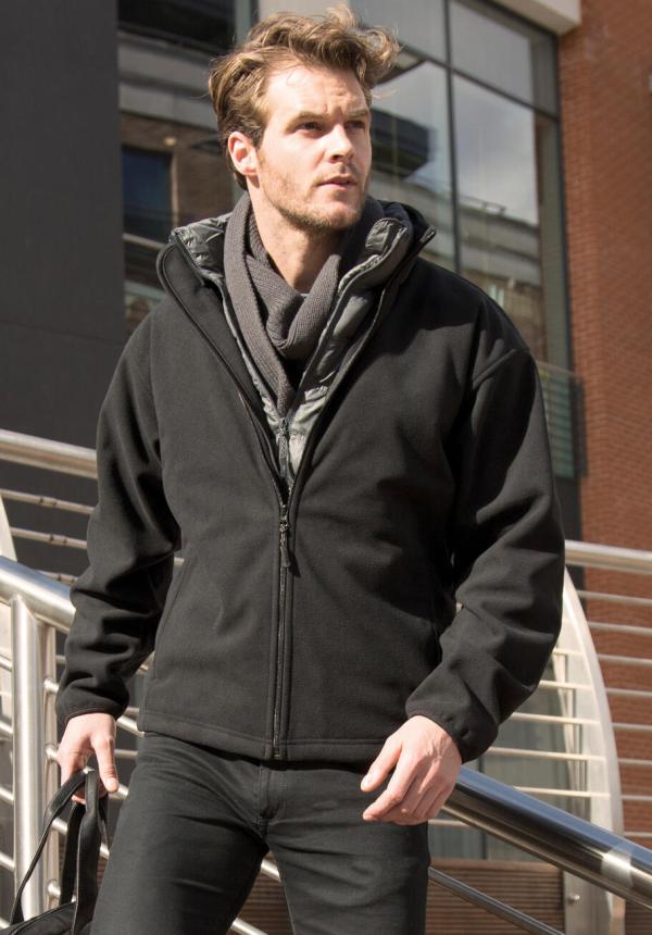 FR 89033 - Climate Stopper Water Resistant Fleece