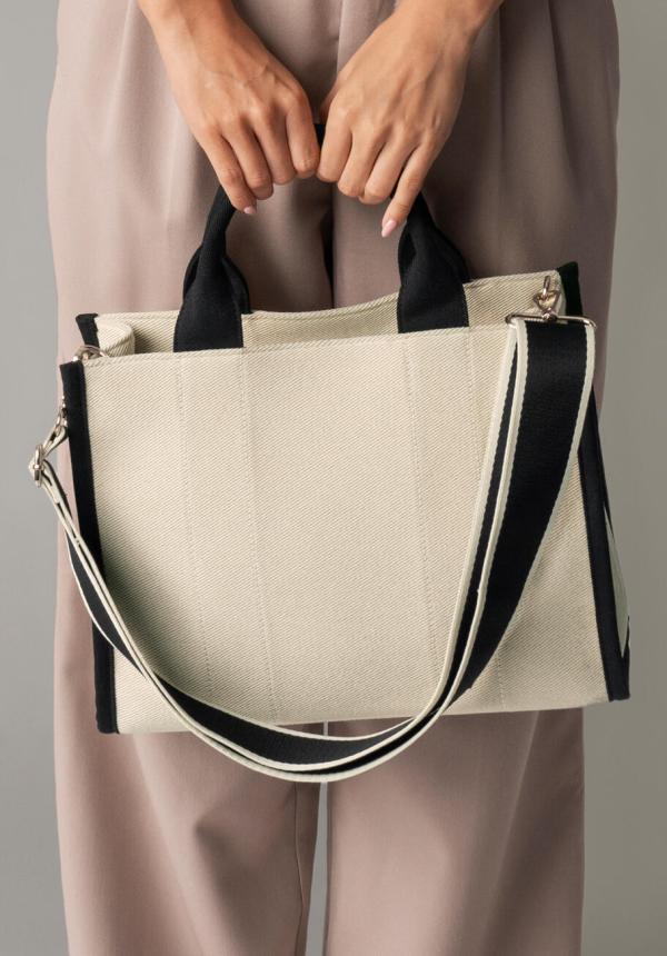 FR 90130 - Puerto Medium Tote FR 90130 - Puerto Medium Tote