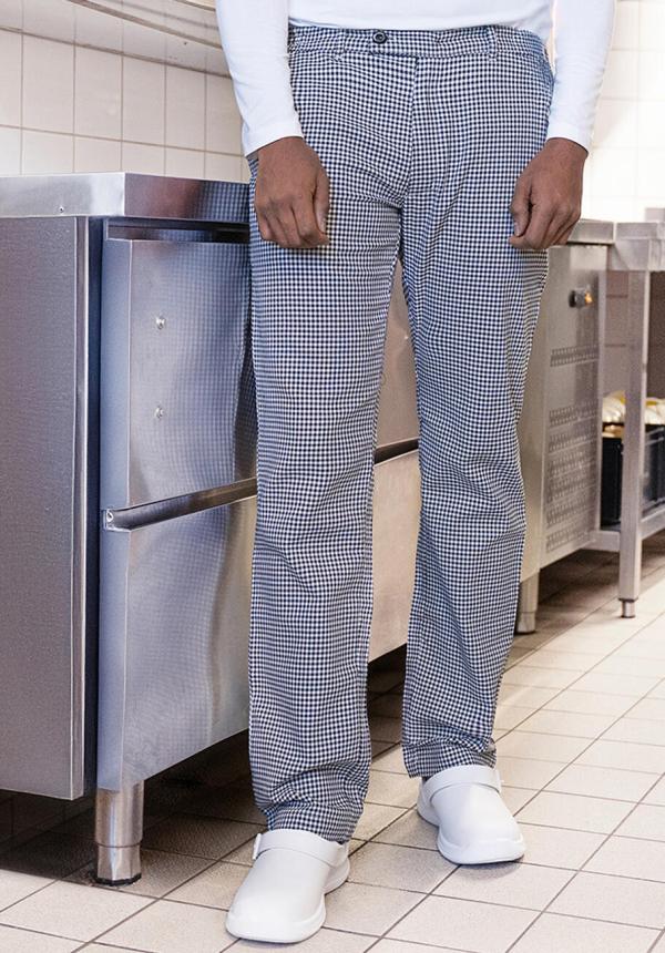 FR 95667 - Basic Trousers
