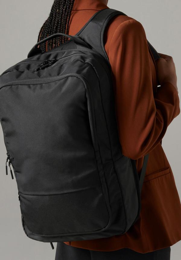 FR 00730 - Pitch Black 24 Hour Backpack FR 00730 - Pitch Black 24 Hour Backpack