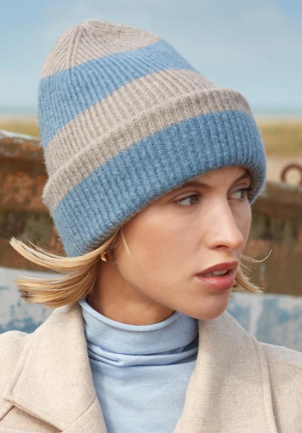FR 10769 - Colour Block Beanie