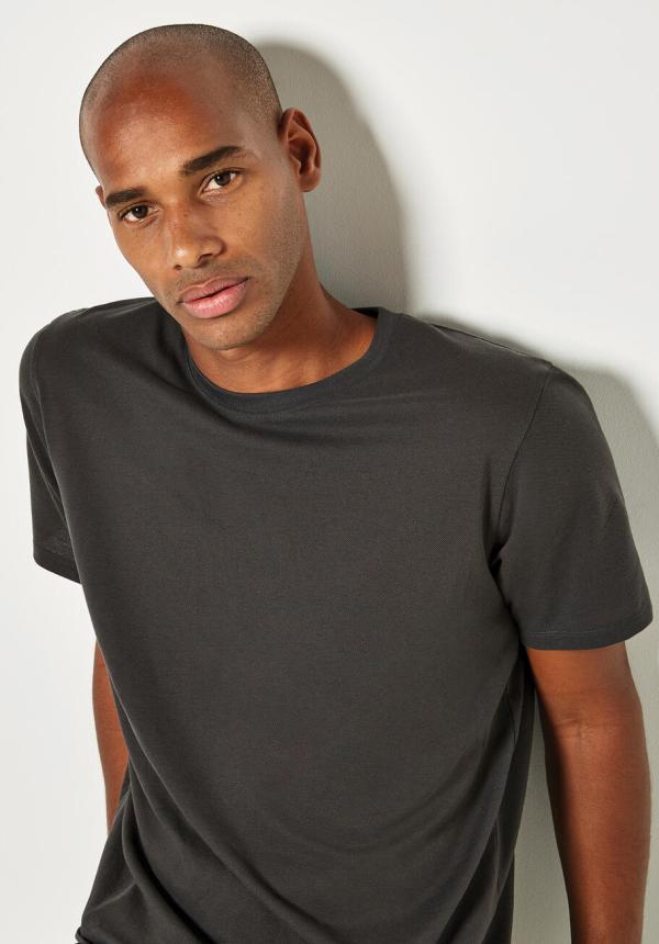 FR 11811 - Regular Fit Superwash® 60° Pique Tee