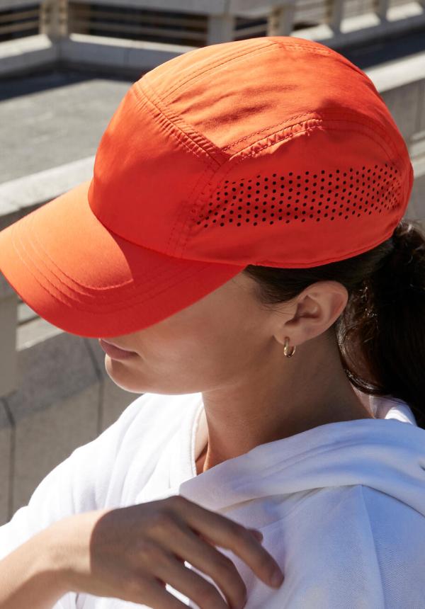 FR 12569 - Technical Running Cap