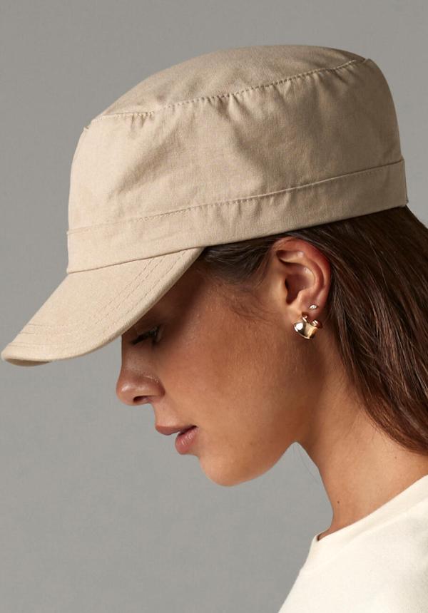 FR 30569 - Army Cap