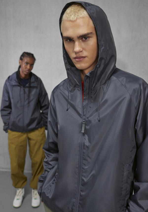 FR 45742 - Reset Lined Windbreaker