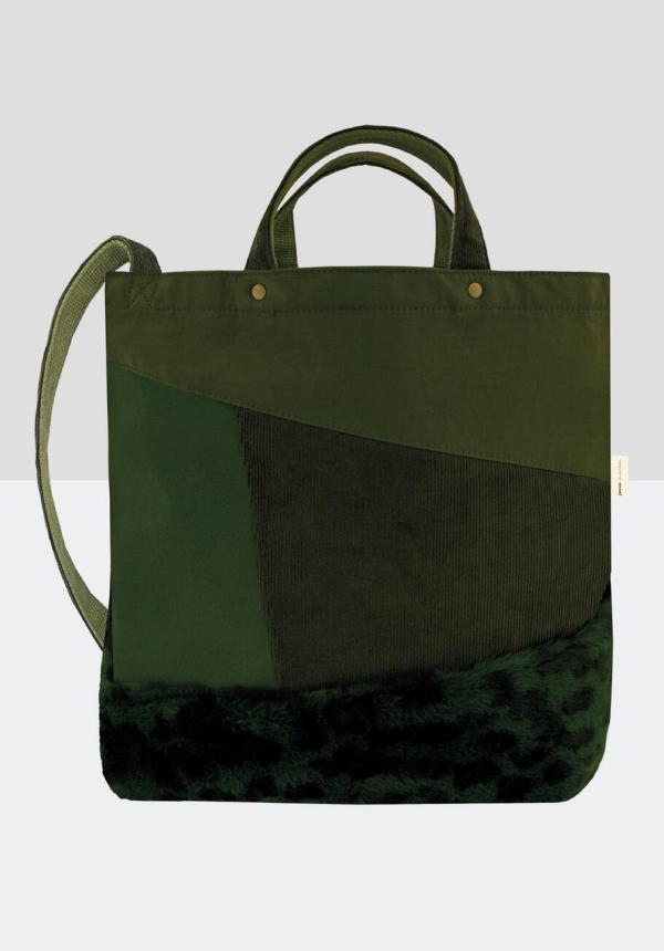 FR 69257 - Satomi Faux Fur Shoulder Bag FR 69257 - Satomi Faux Fur Shoulder Bag