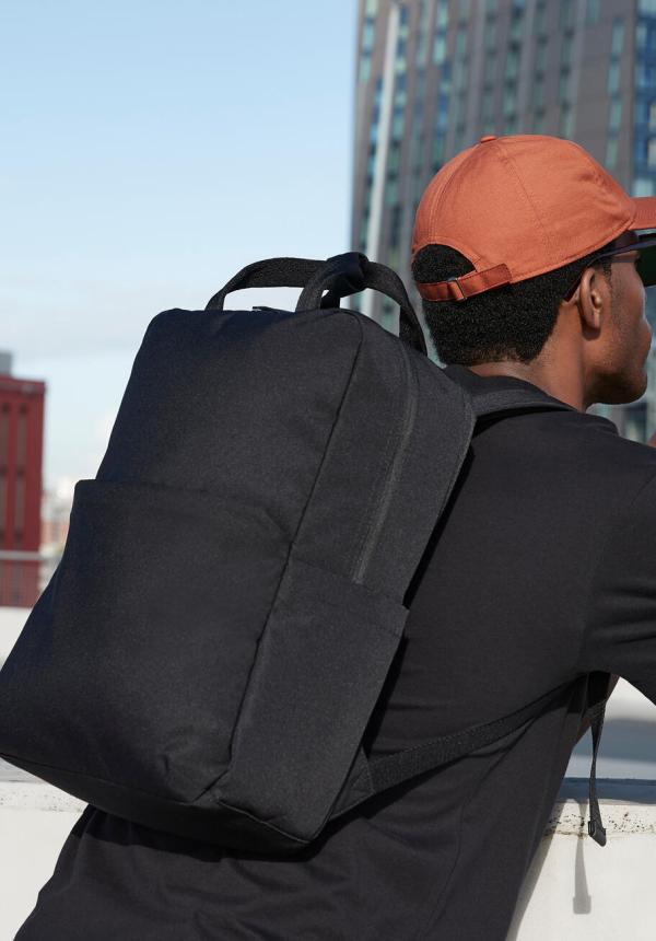FR 91230 - Stockholm Laptop Backpack