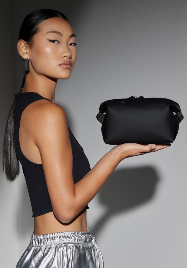 FR 97529 - Matte PU Accessory Pouch