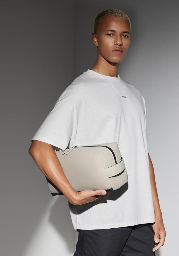 FR 97829 - Matte PU Shoe/Accessory Bag FR 97829 - Matte PU Shoe/Accessory Bag