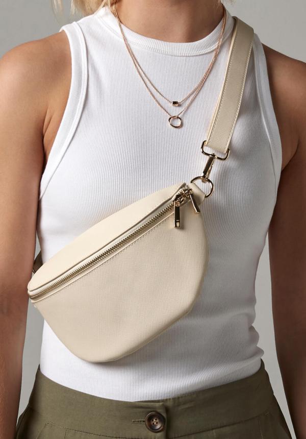 FR 98929 - Boutique Waist Bag