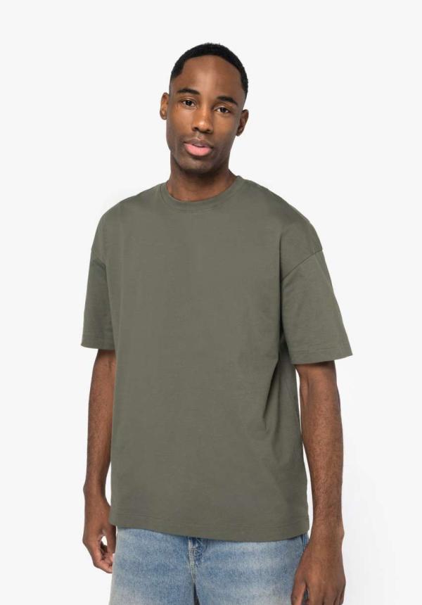 U NS332 - FÉRFI OVERSIZED PÓLÓ U NS332 - FÉRFI OVERSIZED PÓLÓ
