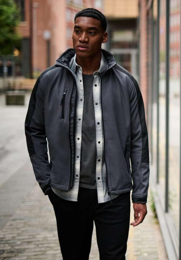 U RETRA650 - HYDROFORCE HÁROMRÉTEGŰ, MEMBRÁNNAL ELLÁTOTT KAPUCNIS SOFTSHELL KABÁT