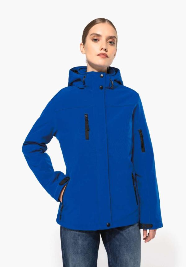U KA651 - NŐI KAPUCNIS SOFTSHELL BÉLELT PARKA