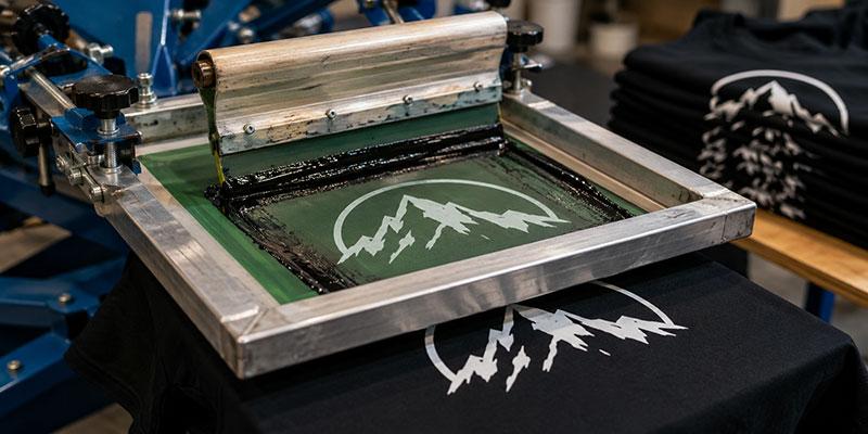 Textil transzfer póló emblémázás